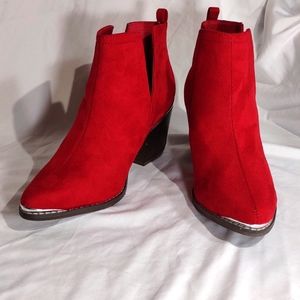Journey Collection Issla 8 1/2 Wide Red Boots made with Man Made Materials